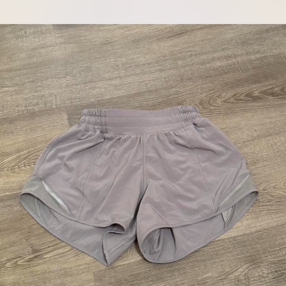 Lululemon Athletica Gray Athletic Shorts Lightweight Moisture-Wicking
